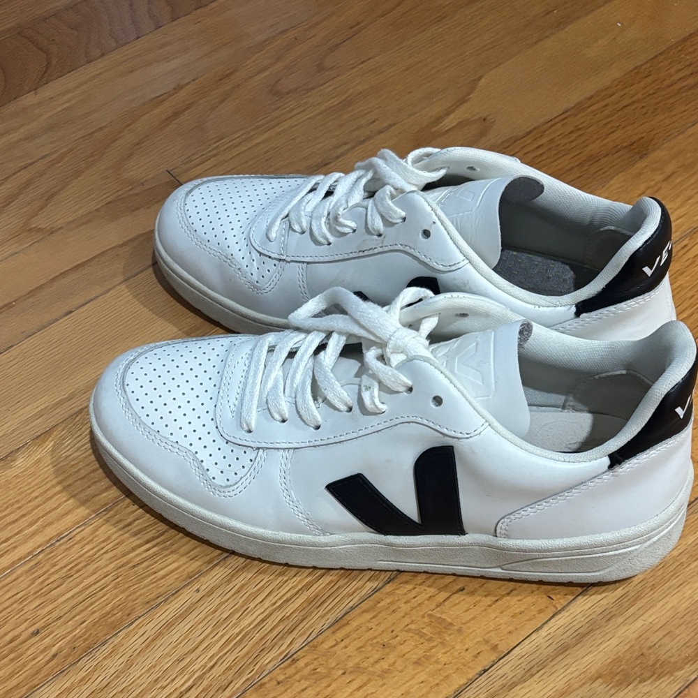Veja Women’s White Sneakers with Black Accents